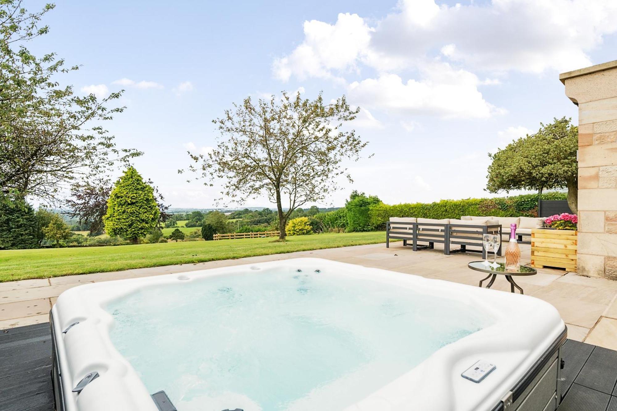 Villa Brand New Listing Wellcroft Farm à Stanton Extérieur photo
